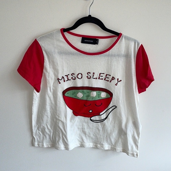 MINKPINK Miso Sleepy Crop Tee NWOT - Picture 5 of 6
